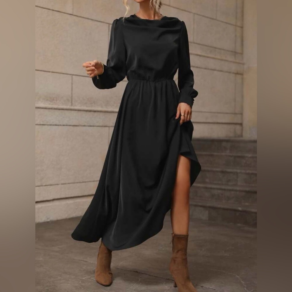 Elegant Black Long Sleeve Maxi Dress with Side Slit